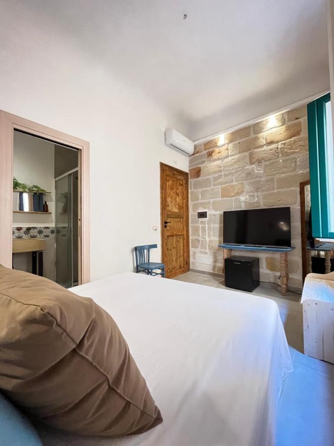 I Mori - Rooms & Apartment Trapani Ngoại thất bức ảnh